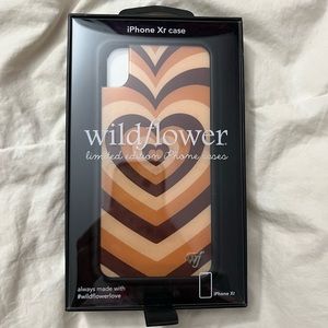 iPhone XR Wildflower Heart Phone Case